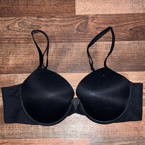 Victoria's Secret Black Padded T-Shirt Bra